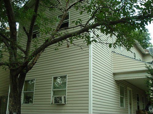 1st image of 32 Boltin St
