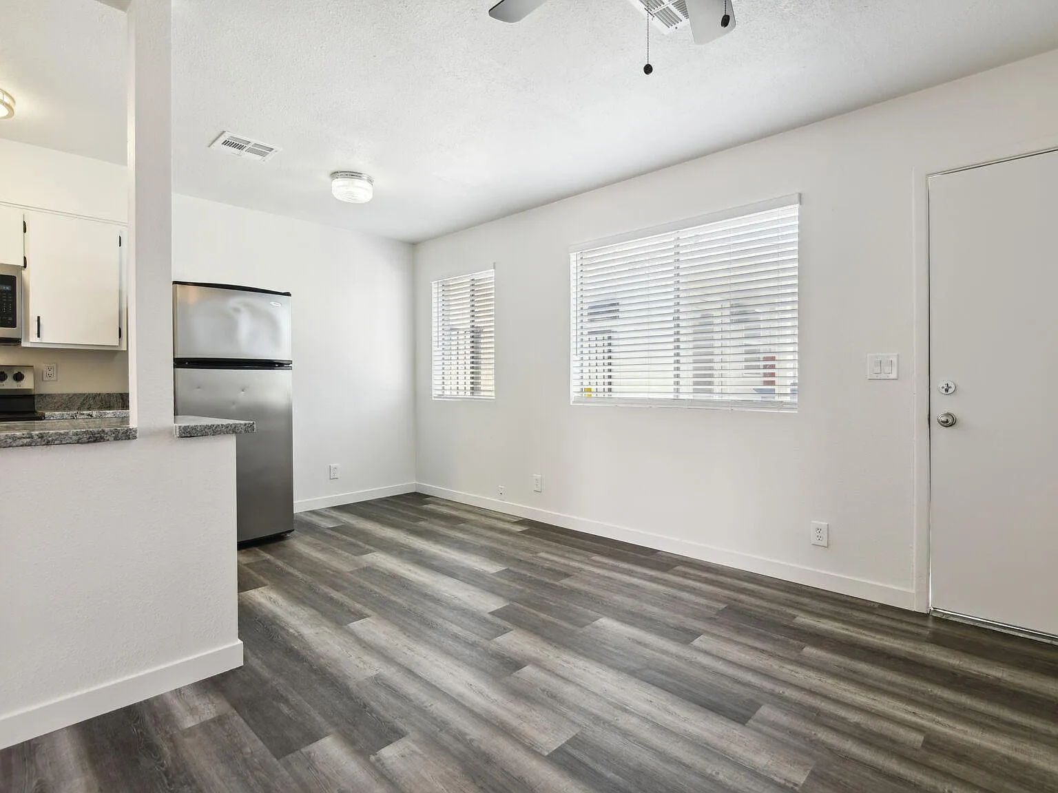 1 bed, 500 sqft, $1,265 — Photo 3
