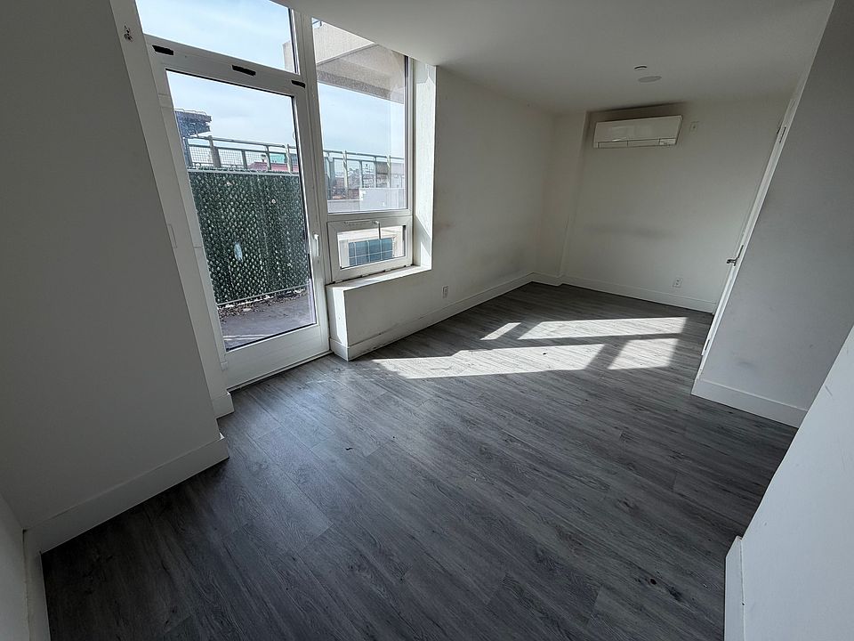 1st image of 1399 Myrtle Ave APT 3F