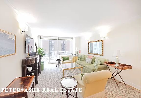 2nd image of 220 E 65th St APT 8G