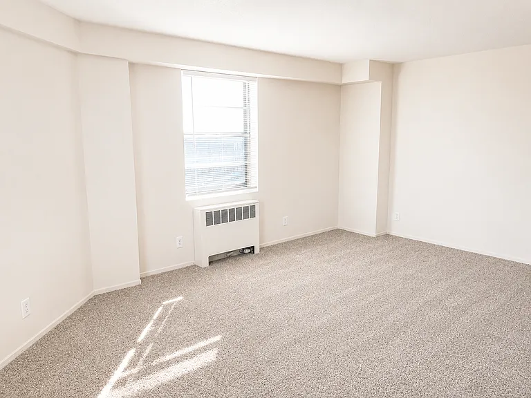 The Avenue apartments — Photo 13
