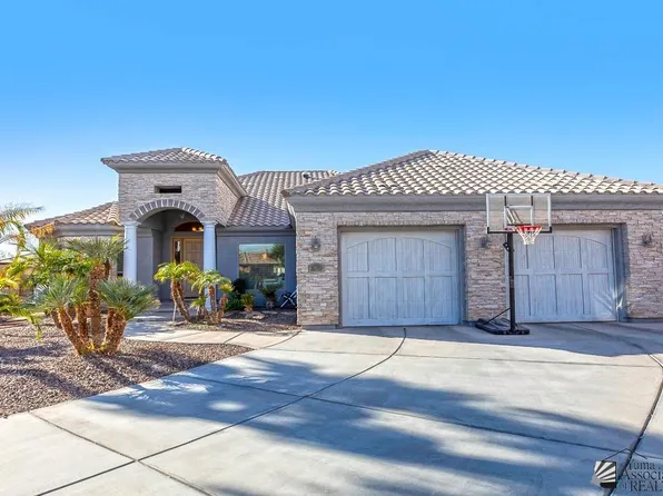 3996 S Plowman Dr, Yuma, AZ 85365