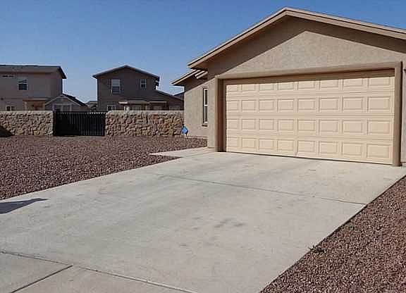 3rd image of 6983 Red Oak Ct
