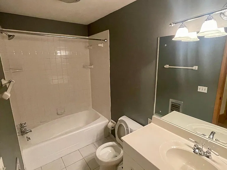 863 Carroll Rd — Photo 6