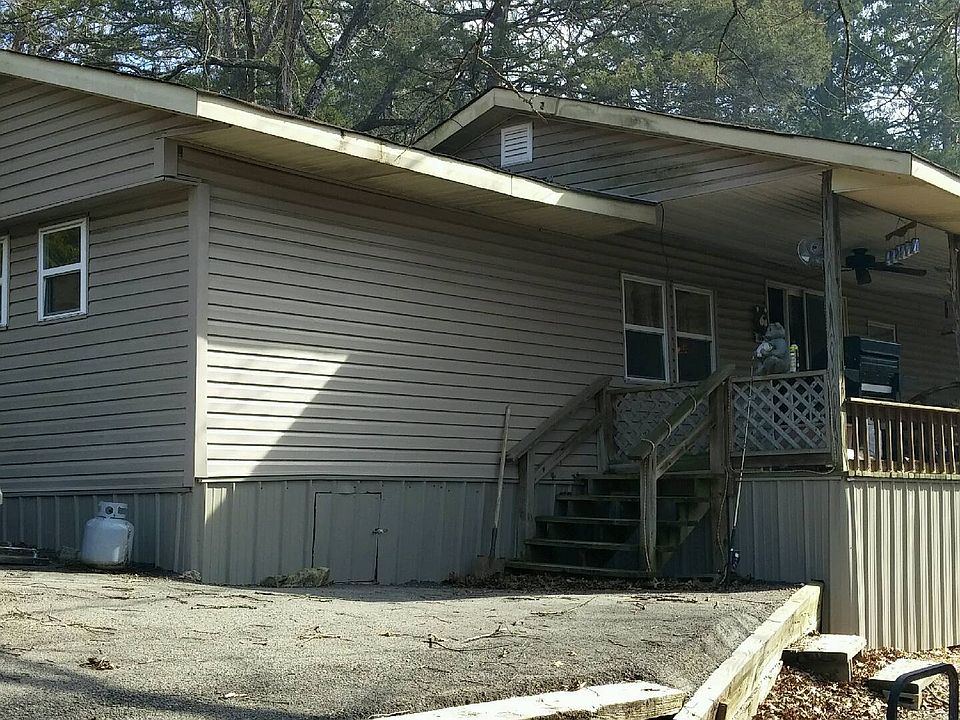 2nd image of 310 County Rd 140