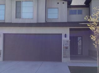 1975 W Skyler Way Unit 4, Ogden, UT 84401