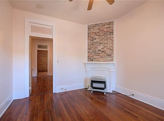 3rd image of 4008 Orleans Ave