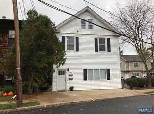34 Maple Ave #B, Waldwick, NJ 07463