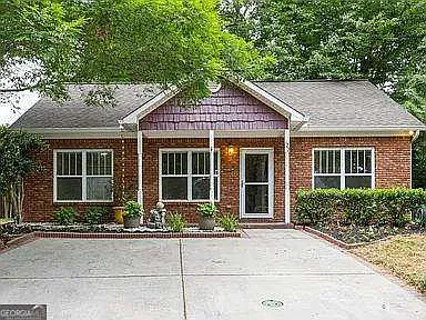 122 Mashburn Pl photo 1
