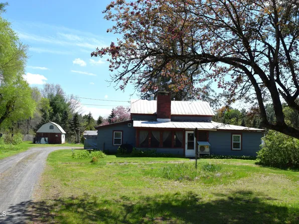408 Reynolds Road, Moreau, NY 12828