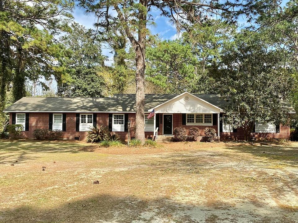 1st image of 2117 Jerry Jones Dr