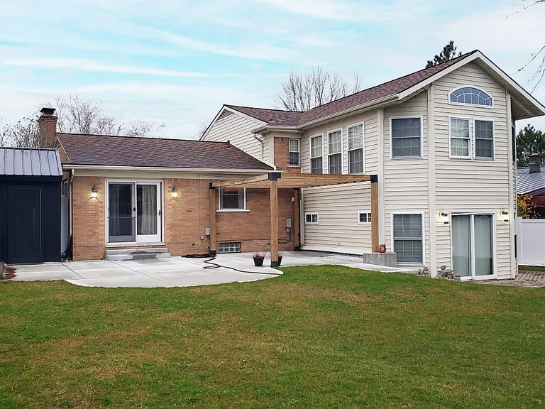 635 Cumberland St — Photo 3