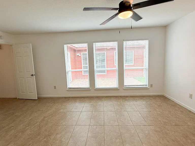 12463 Windy Wisp Ln — Photo 19