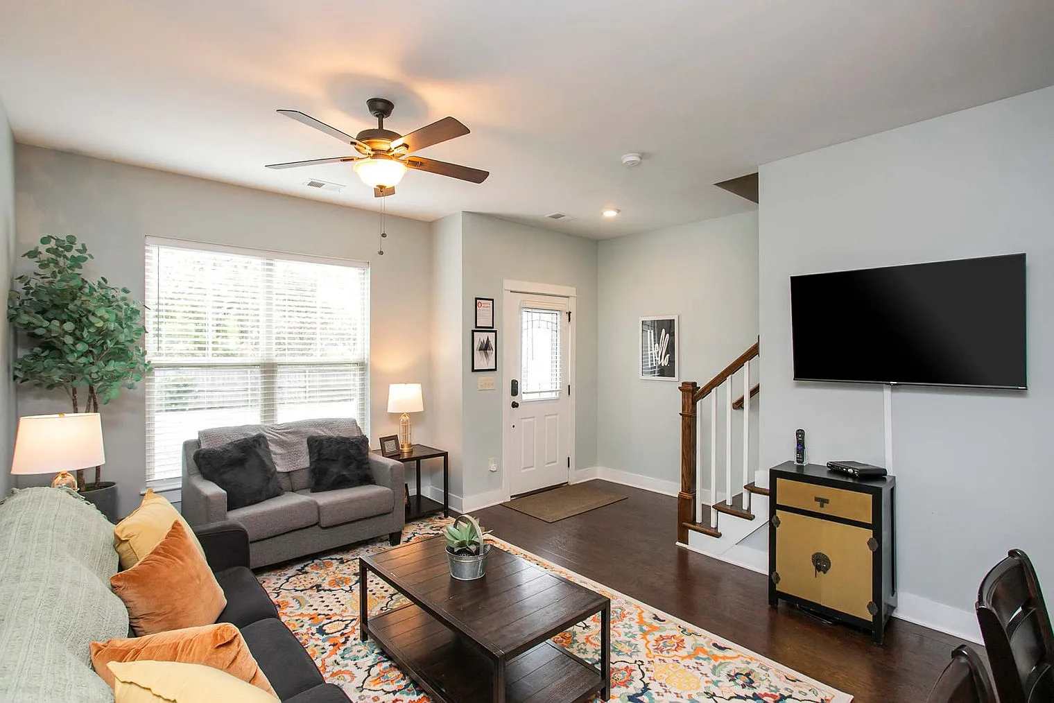 2 bed, 2.0 bath, 1280 sqft, $2,962 — Photo 4