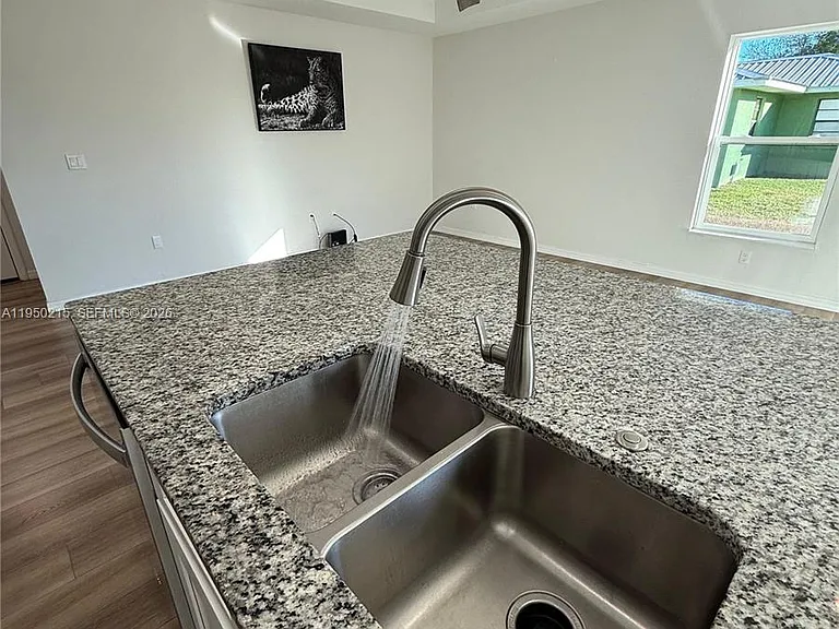 4103 Loretto Ave — Photo 35