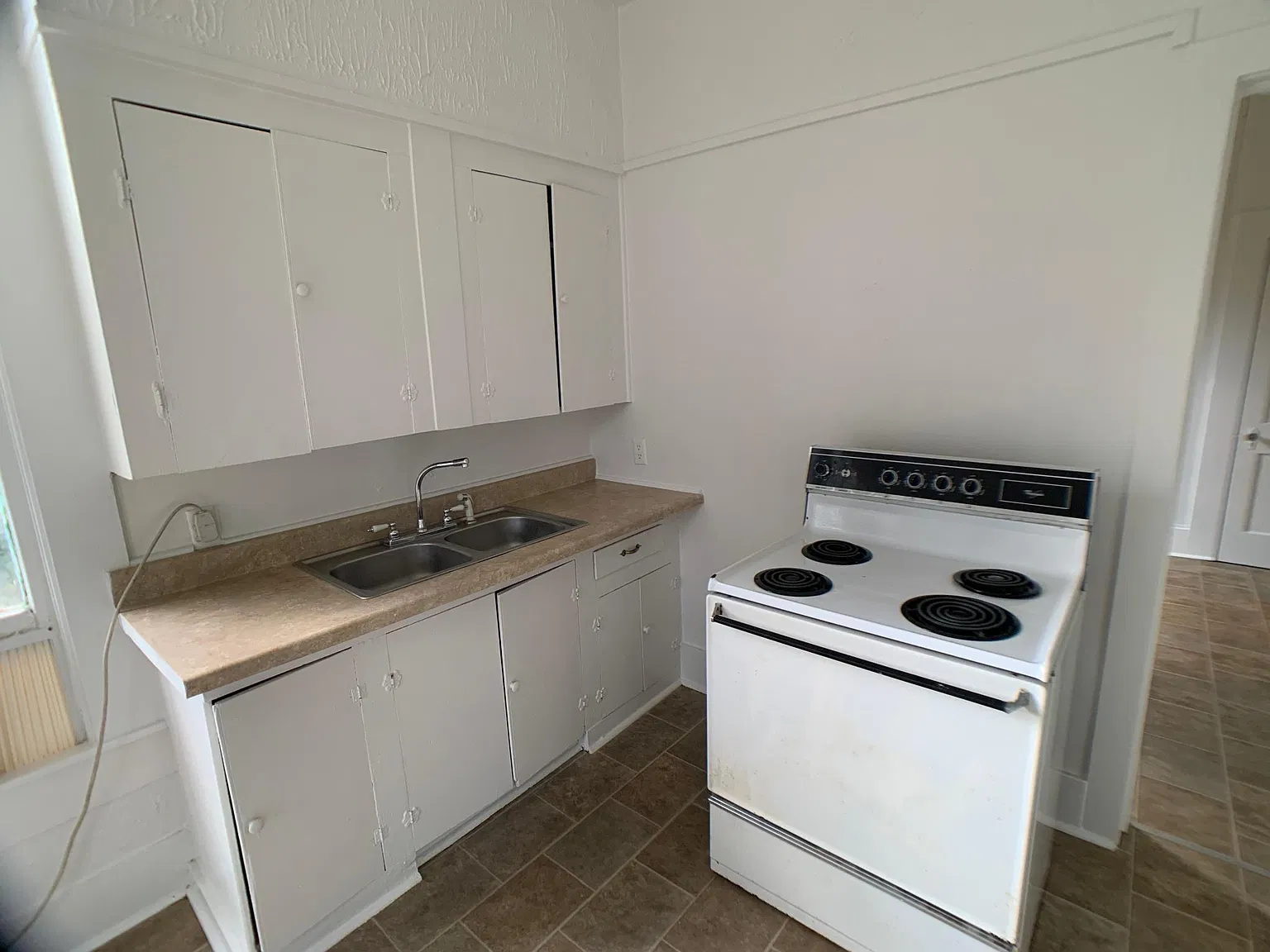 1 bed, 800 sqft, $625 — Photo 4