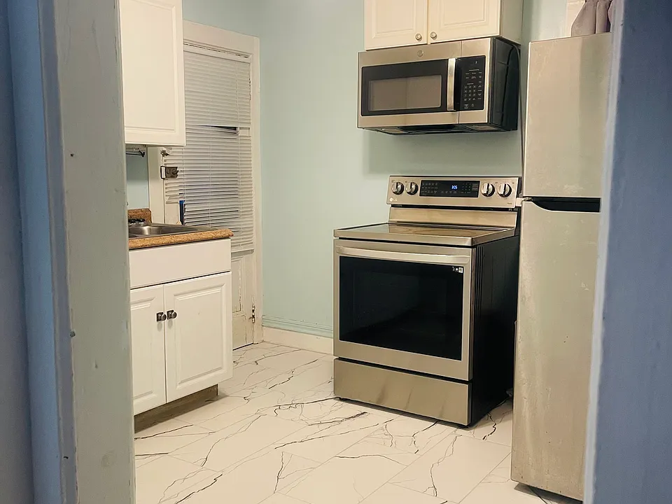 506 Park Ave #2