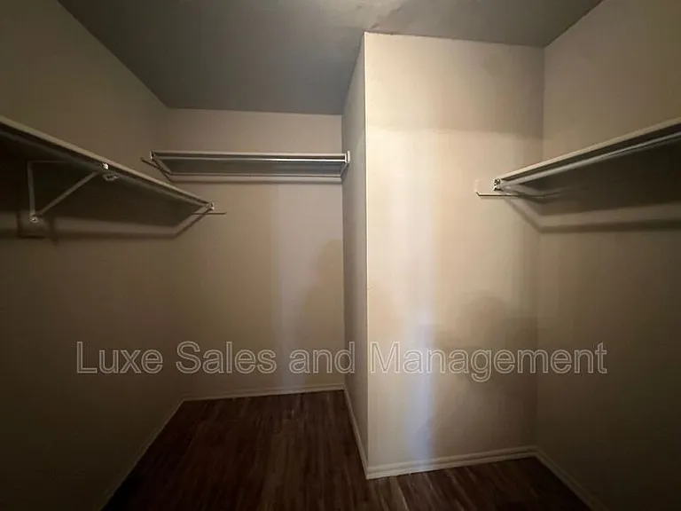 8517 SW 50th St — Photo 19