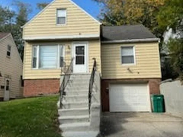 20713 Kenyon Dr, Maple Heights, OH 44137