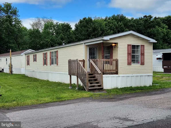 2 Quiet Cv, Pittston, PA 18640