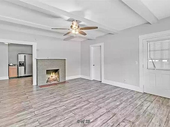 4th image of 628 W Minneola Ave