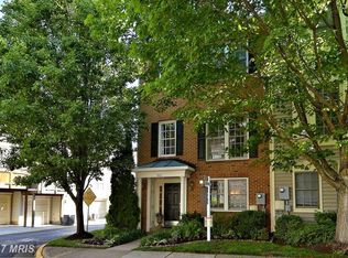 4311 Thomas Brigade Ln, Fairfax, VA 22033