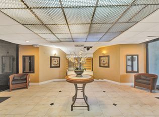3800 N Hills Dr APT 208, Hollywood, FL 33021