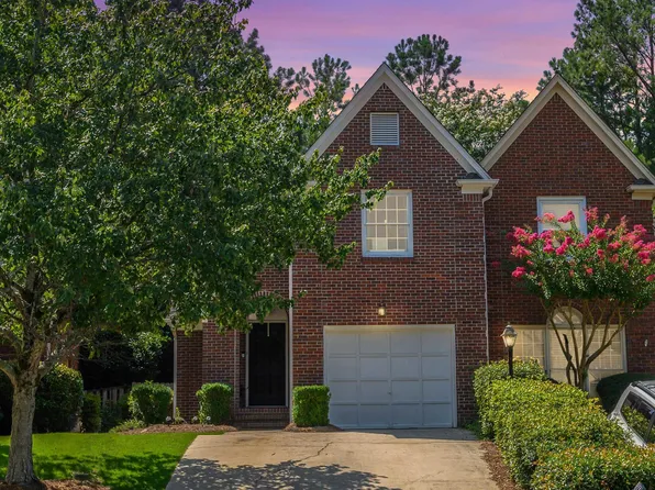 2084 Stone Brook Dr, Birmingham, AL 35242