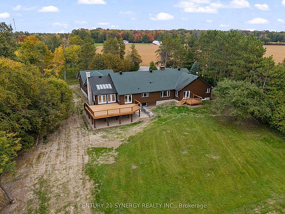 2nd image of 1580 Groves Rd