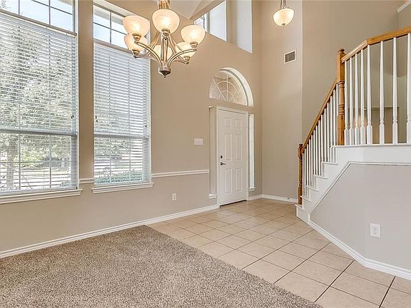 4th image of 11628 Kenny Dr