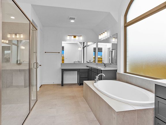 4th image of 26734 Beacon Lodge Ln