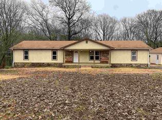 1425 Parker Loop, Henderson, TN 38340