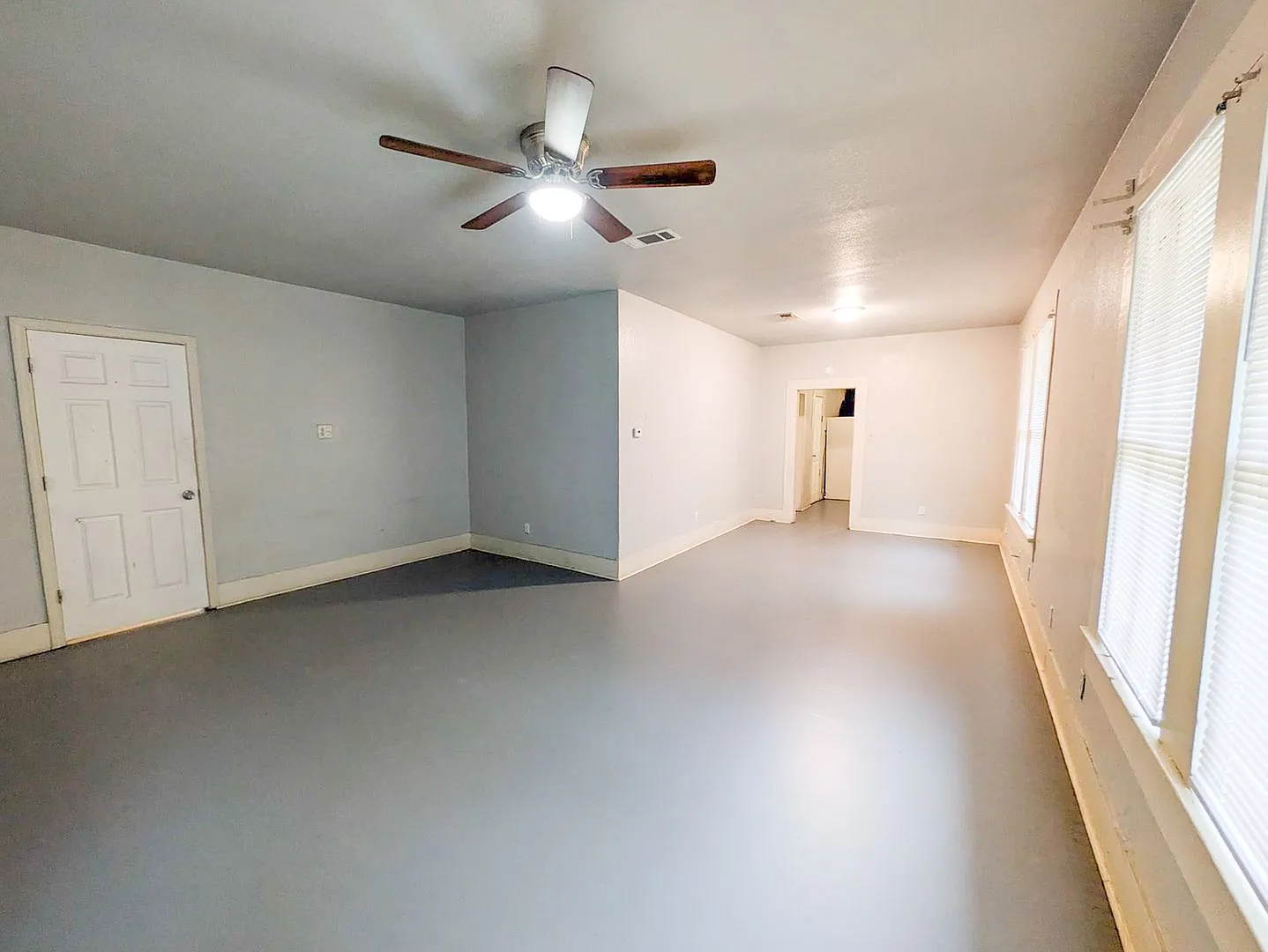 4358 Kenneth Ave, Beaumont, TX 77705 — Photo 4