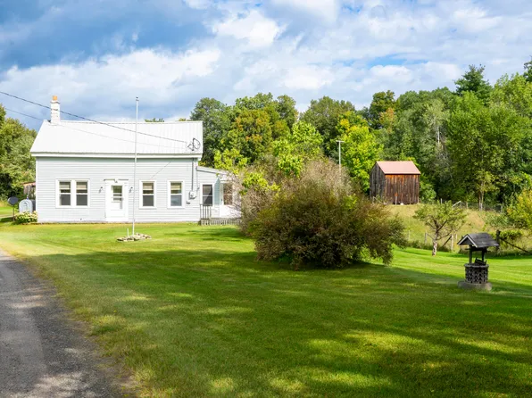 624 Dugway Rd, Keeseville, NY 12944