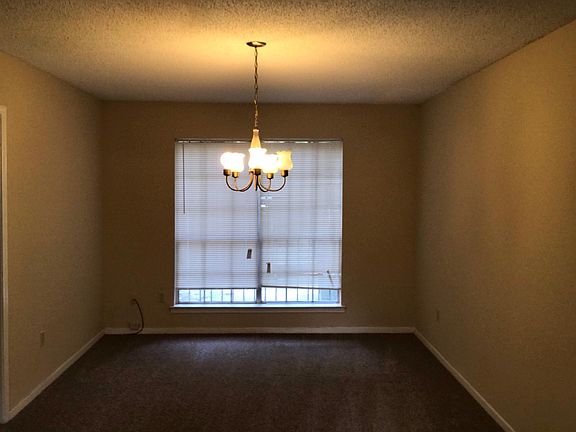 5th image of 5662 Hinton Pl
