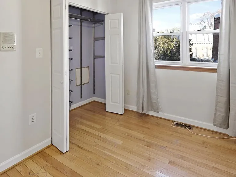 541 Florida Ave NW — Photo 25