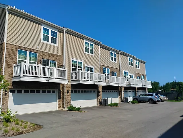 936 Jenkins Ct — Photo 29