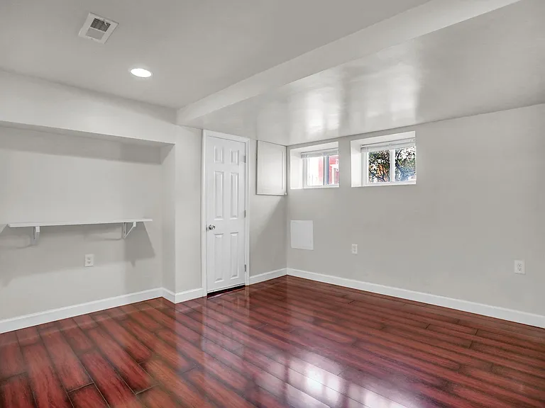 421 Elrino St — Photo 5