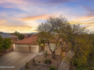 7988 N Rondure Loop, Tucson, AZ 85743