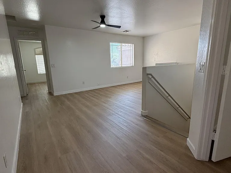 12930 W Lamar Rd — Photo 18
