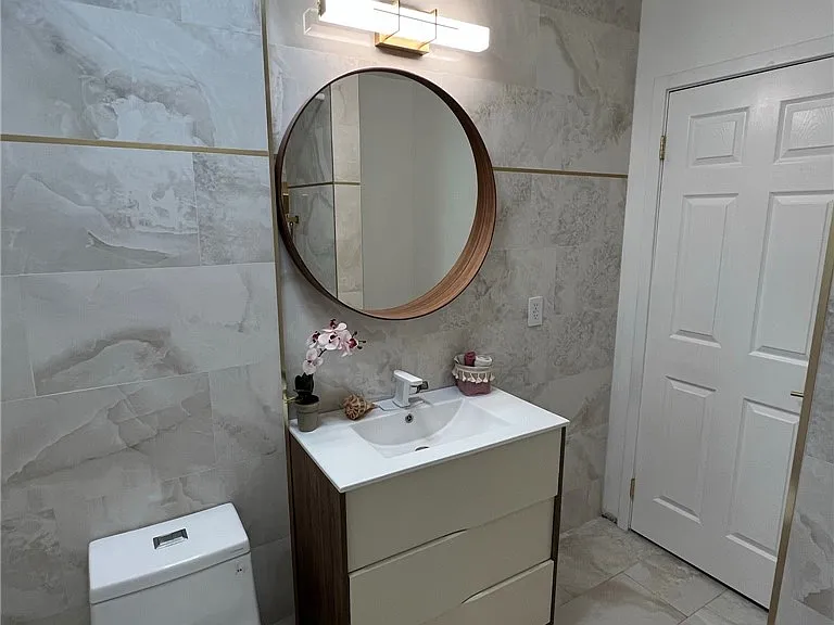 1432 N Catalina St — Photo 23