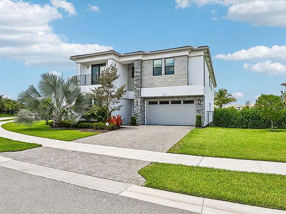 2nd image of 8116 Laurel Falls Drive