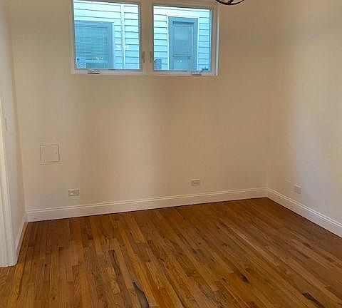 2nd image of 1549 N Wells St APT 3R