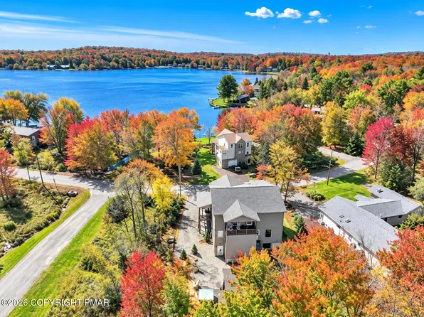 7669 Lake Shore Dr, Pocono Lake, PA 18347