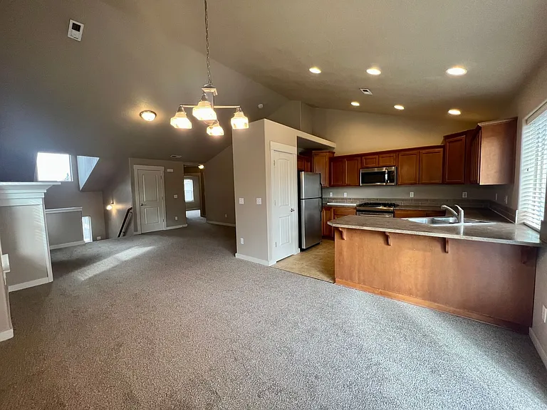 63220 Lancaster St — Photo 2