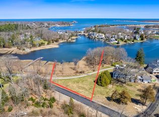 66 Black Horse Ln, Cohasset, MA 02025