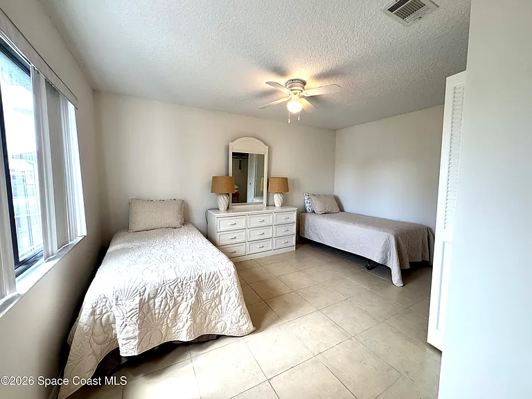 3274 Sand Ct — Photo 17
