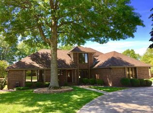 2000 E Richmond St, Springfield, MO 65804