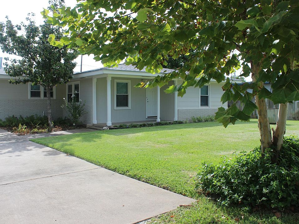 1st image of 308 S 5th St