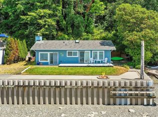 1122 Rockaway Ln, Camano Island, WA 98282